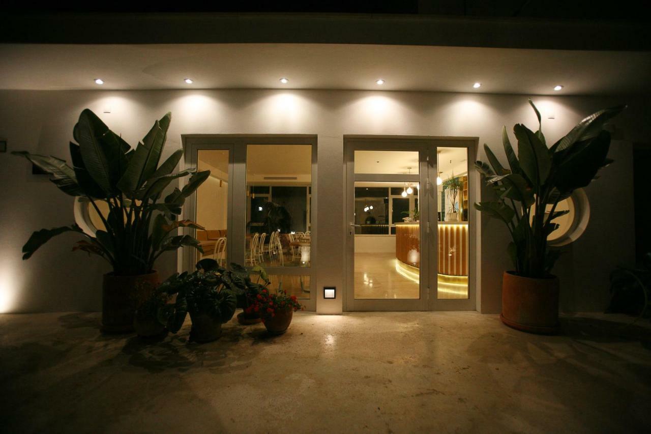Hostal Las Cumbres Кониль-де-ла-Фронтера Экстерьер фото