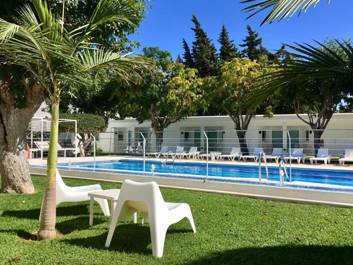 Hostal Las Cumbres Кониль-де-ла-Фронтера Экстерьер фото
